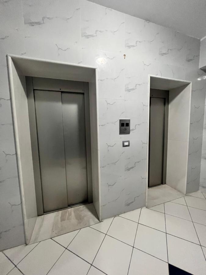 Apartament Comfy Apartament Wlora Zewnętrze zdjęcie